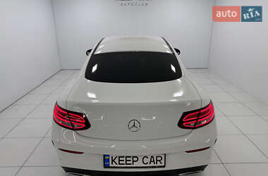 Купе Mercedes-Benz C-Class 2019 в 