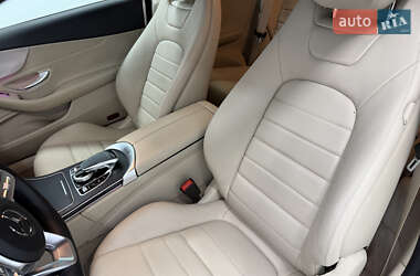 Купе Mercedes-Benz C-Class 2019 в 