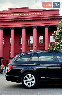 Универсал Mercedes-Benz C-Class 2012 в Фастове