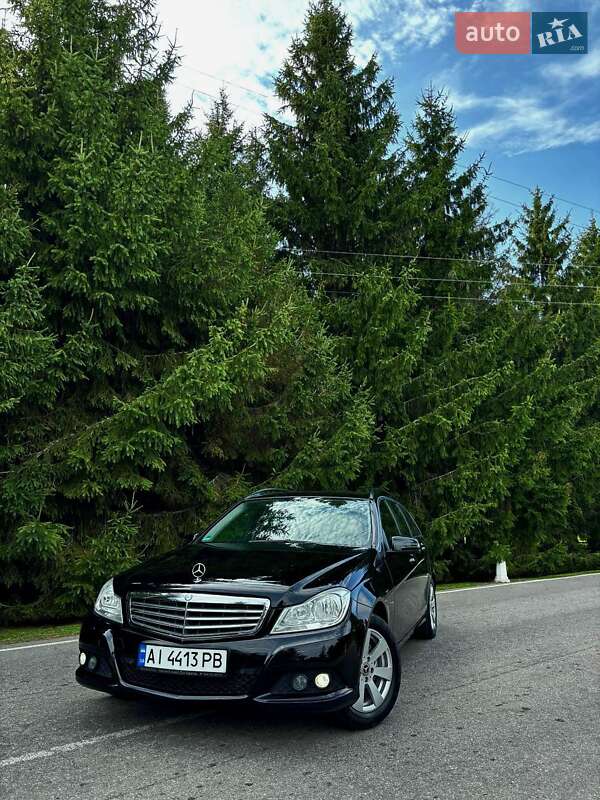 Універсал Mercedes-Benz C-Class 2012 в Фастові