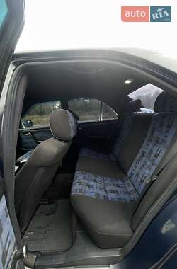 Седан Mercedes-Benz C-Class 1996 в 