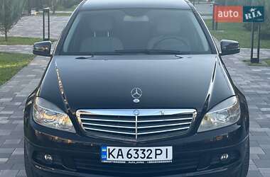 Седан Mercedes-Benz C-Class 2010 в 