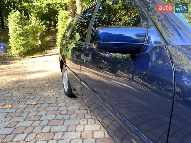 Универсал Mercedes-Benz C-Class 2000 в Дрогобыче