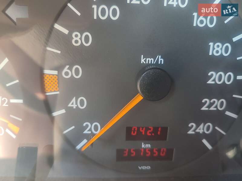 Седан Mercedes-Benz C-Class 1994 в Киеве фото 2 Седан Mercedes-Benz C-Class 1994 в Киеве