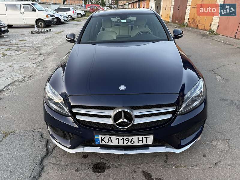 Седан Mercedes-Benz C-Class 2015 в 