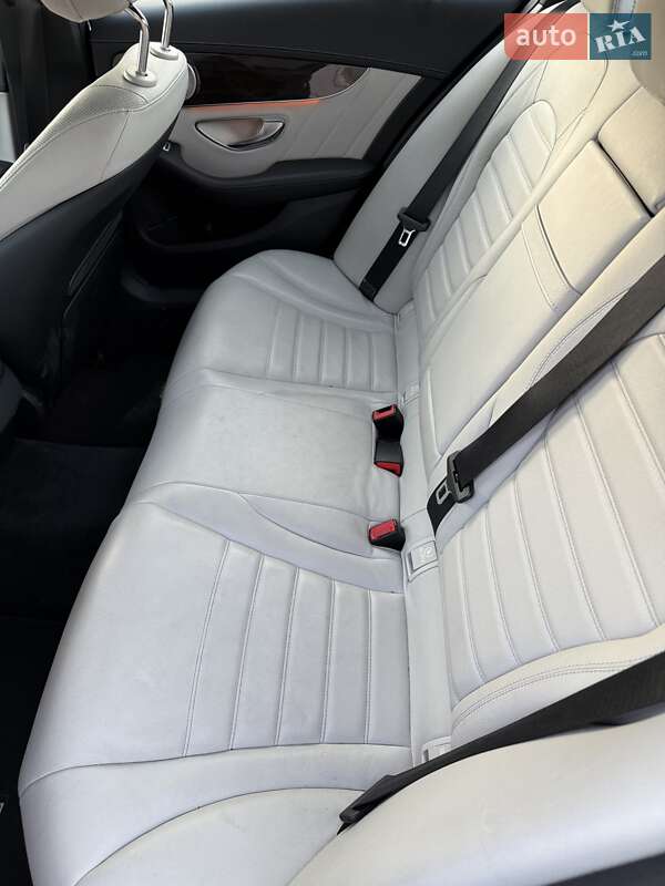 Седан Mercedes-Benz C-Class 2015 в Киеве