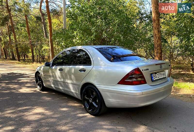 Седан Mercedes-Benz C-Class 2002 в Кропивницком