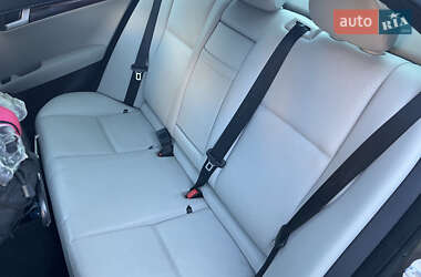 Седан Mercedes-Benz C-Class 2012 в 