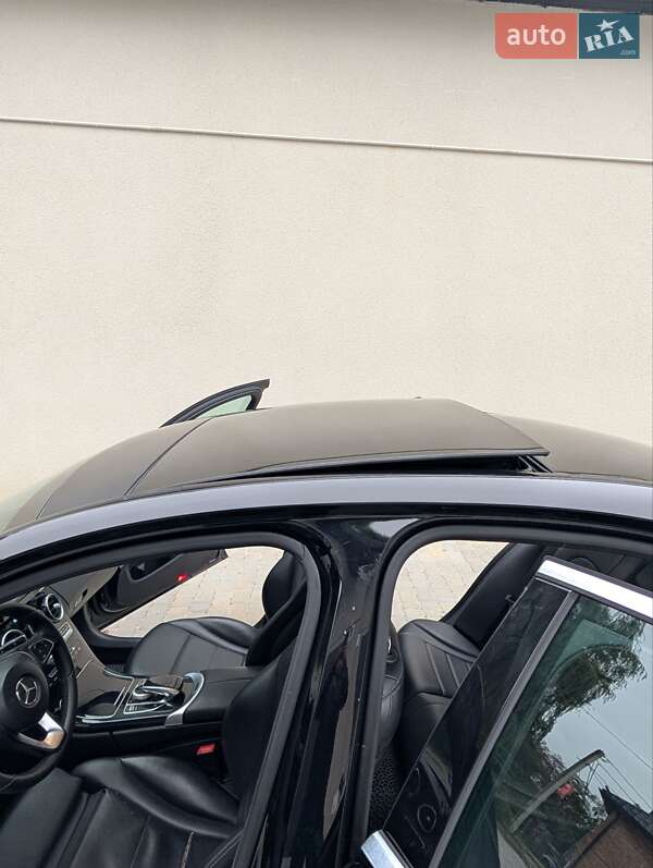 Седан Mercedes-Benz C-Class 2015 в Тернополе