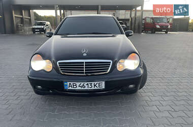 Седан Mercedes-Benz C-Class 2002 в 