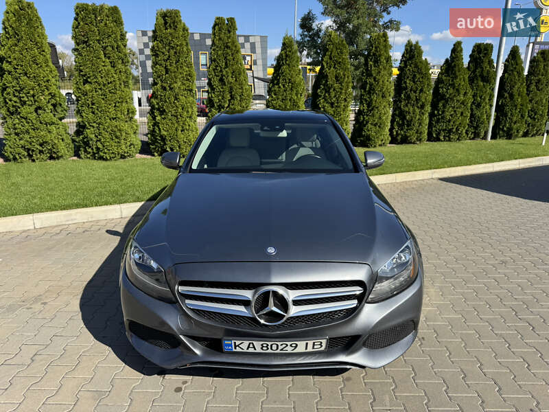 Седан Mercedes-Benz C-Class 2016 в Киеве