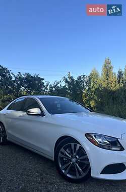 Седан Mercedes-Benz C-Class 2016 в Косове