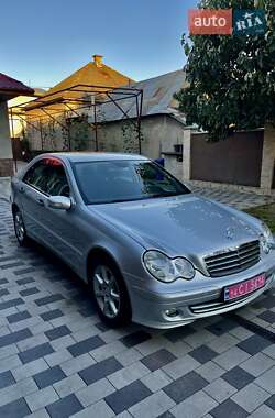Седан Mercedes-Benz C-Class 2007 в 