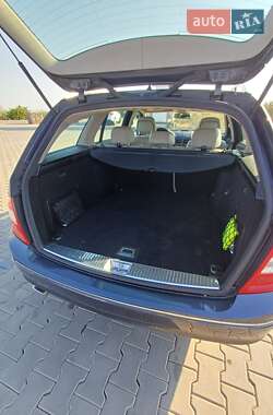 Універсал Mercedes-Benz C-Class 2012 в 