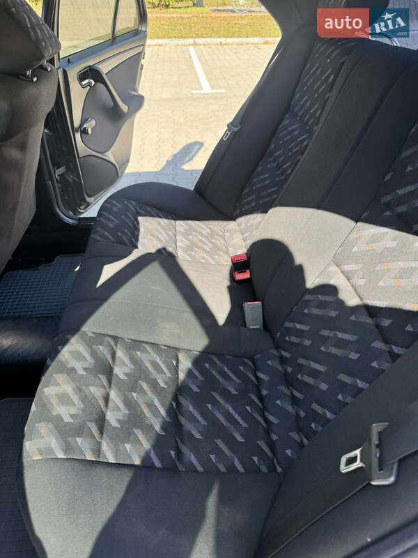 Седан Mercedes-Benz C-Class 1998 в Виннице фото 36 Седан Mercedes-Benz C-Class 1998 в Виннице