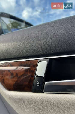 Седан Mercedes-Benz C-Class 2011 в 