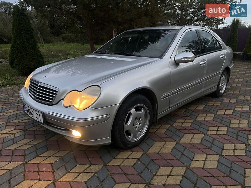 Седан Mercedes-Benz C-Class 2000 в Болехове