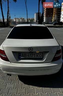 Седан Mercedes-Benz C-Class 2011 в 