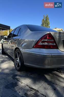 Седан Mercedes-Benz C-Class 2007 в 