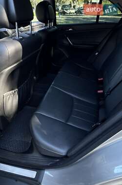 Седан Mercedes-Benz C-Class 2007 в 