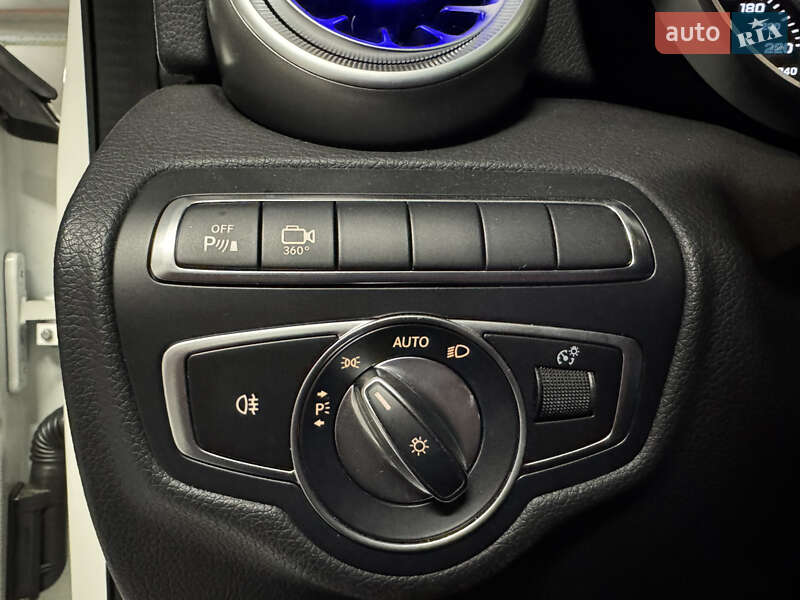 Седан Mercedes-Benz C-Class 2018 в Киеве фото 15 Седан Mercedes-Benz C-Class 2018 в Киеве