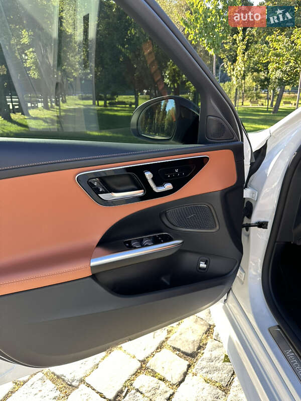 Седан Mercedes-Benz C-Class 2021 в Киеве