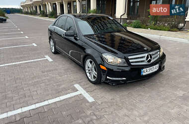 Седан Mercedes-Benz C-Class 2011 в 