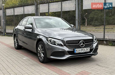 Седан Mercedes-Benz C-Class 2017 в 