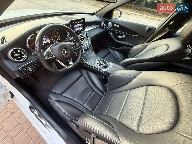 Седан Mercedes-Benz C-Class 2017 в Запорожье