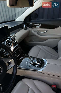 Седан Mercedes-Benz C-Class 2016 в 