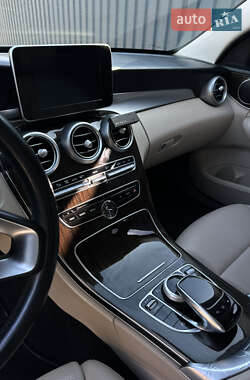 Седан Mercedes-Benz C-Class 2016 в 