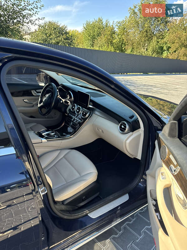 Седан Mercedes-Benz C-Class 2016 в Виннице