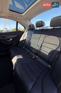 Седан Mercedes-Benz C-Class 2016 в 