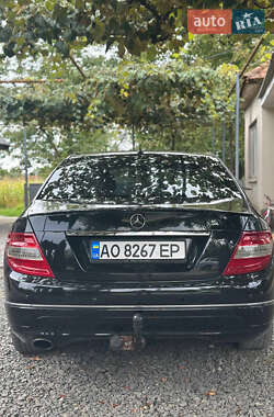 Седан Mercedes-Benz C-Class 2007 в 
