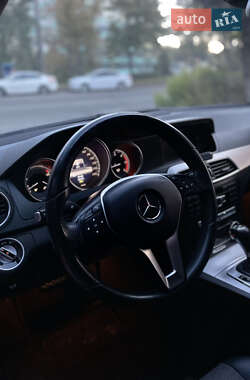 Седан Mercedes-Benz C-Class 2013 в 