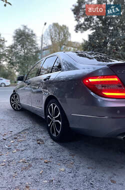 Седан Mercedes-Benz C-Class 2013 в 