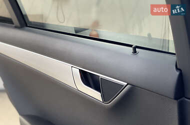 Седан Mercedes-Benz C-Class 2013 в 