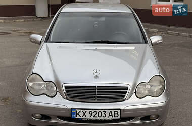 Седан Mercedes-Benz C-Class 2001 в 