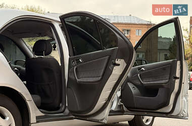 Седан Mercedes-Benz C-Class 2001 в 