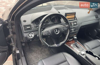 Седан Mercedes-Benz C-Class 2010 в 
