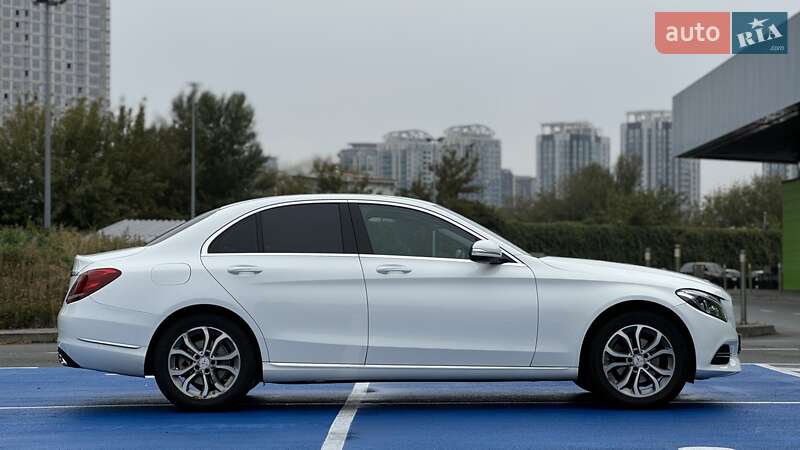 Седан Mercedes-Benz C-Class 2014 в Киеве