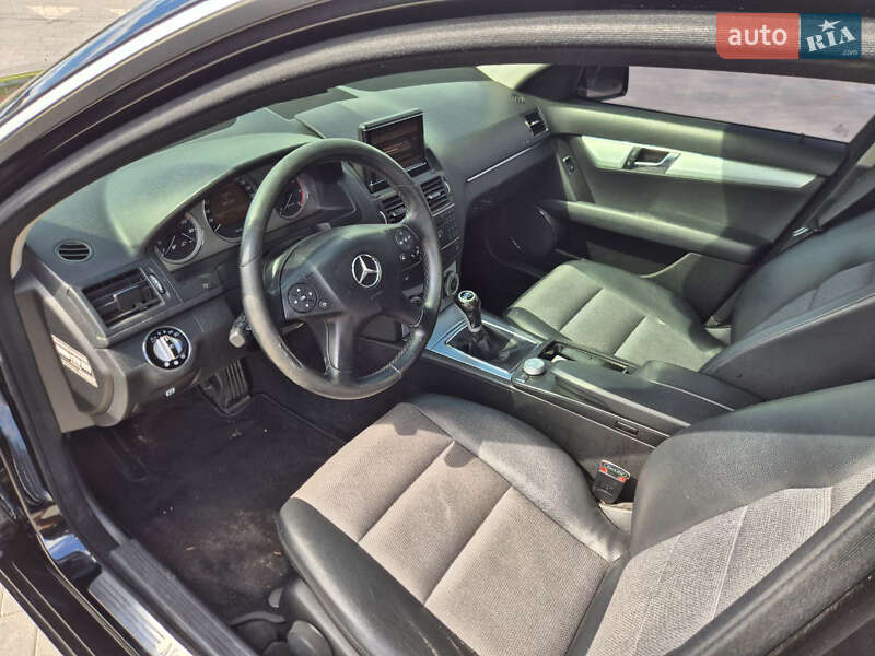 Універсал Mercedes-Benz C-Class 2008 в Кам'янець-Подільському