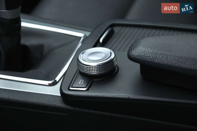 Седан Mercedes-Benz C-Class 2009 в Бердичеве