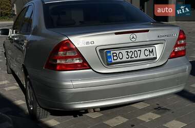 Седан Mercedes-Benz C-Class 2002 в 