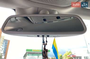 Седан Mercedes-Benz C-Class 2016 в 