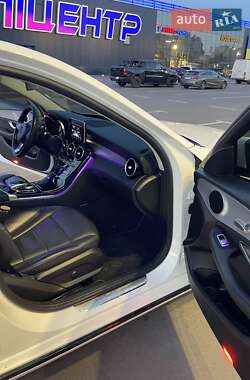 Седан Mercedes-Benz C-Class 2015 в 