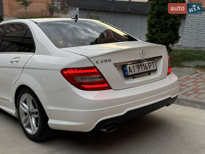 Седан Mercedes-Benz C-Class 2013 в Белой Церкви