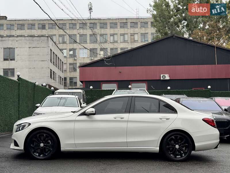 Седан Mercedes-Benz C-Class 2016 в Києві