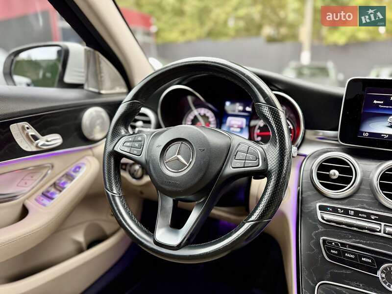 Седан Mercedes-Benz C-Class 2016 в Києві