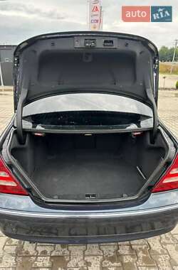 Седан Mercedes-Benz C-Class 2001 в 